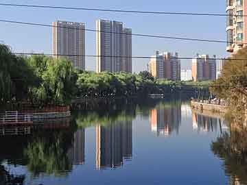 爱上海：What stories does Night Shanghai tell？